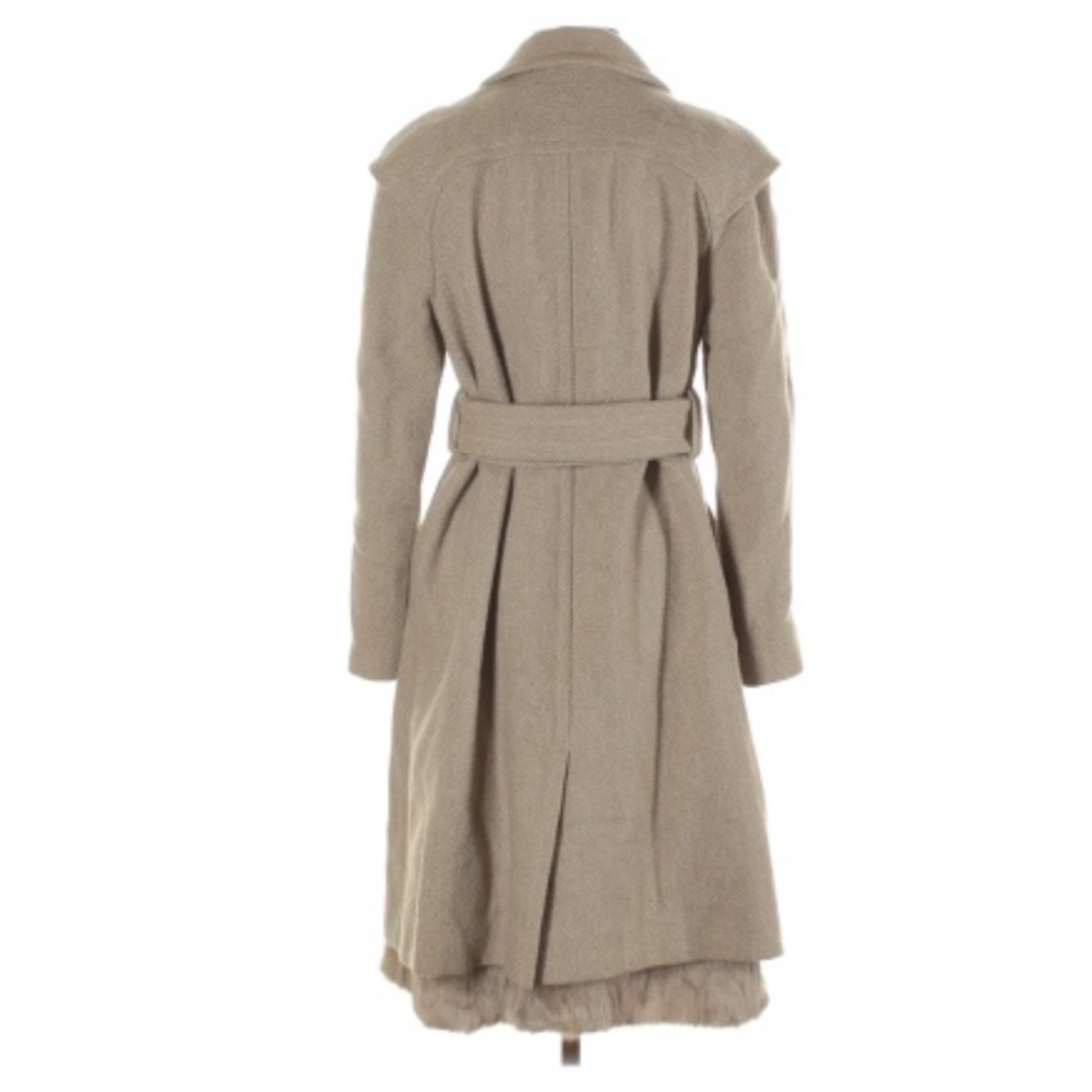 Louis Vuitton Wool Coat
SALE - Picture 2 of 13